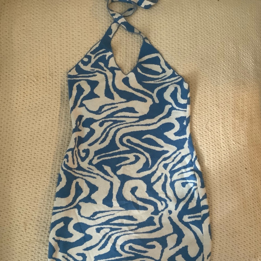 New with tags Cider Blue & White Swirl Knit 70s Vintage Style Mini Halter Dress - Picture 8 of 8
